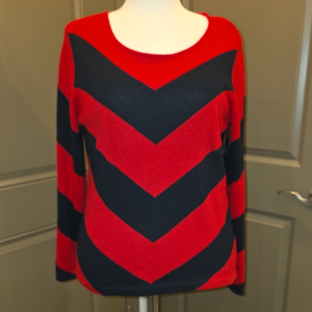 EUC Liz Claiborne Chevron Stripe Sweater XL